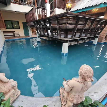 Appartement Tepbunthomhouse Ayutthaya Extérieur photo
